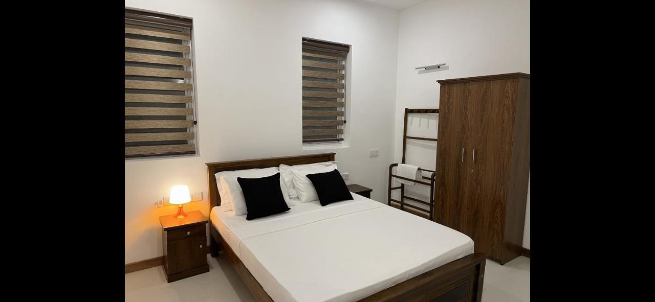 Silina Airport Transit Hotel & Residence Katunayaka Exterior foto